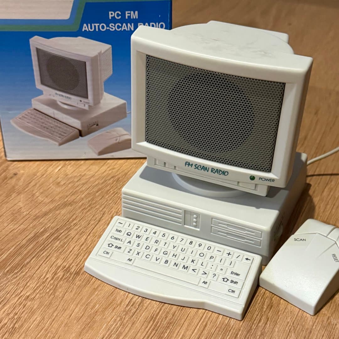 Novelty PC-shaped FM scan radio featuring a monitor speaker, miniature keyboard, and mouse.