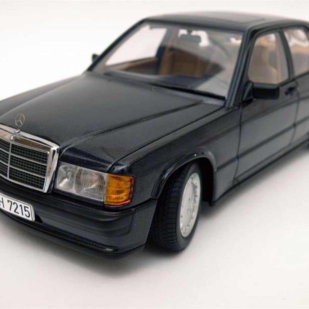 1990 - Mercedes Benz 190E - AutoArt - 1/18 - Photo 1