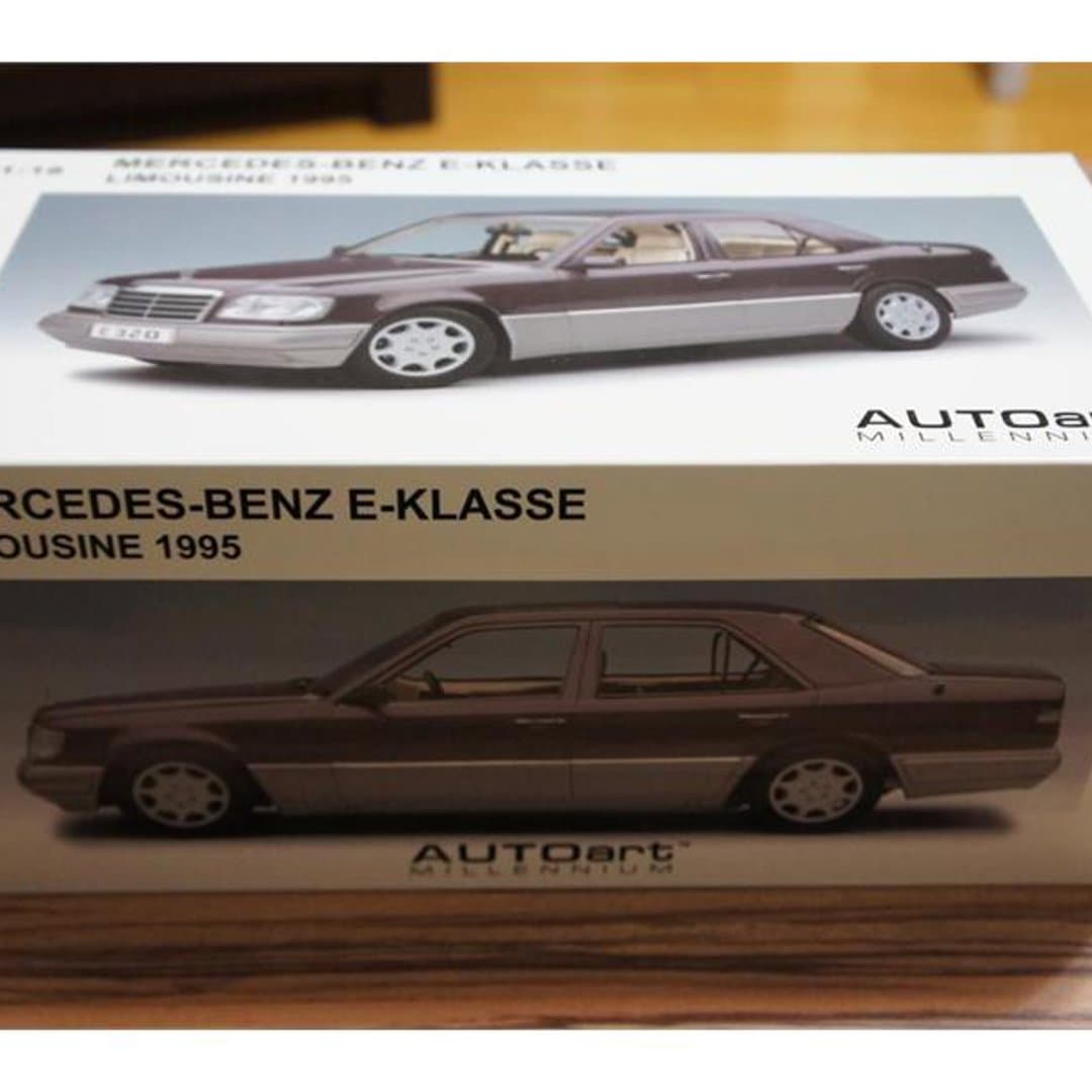 AUTOart Millennium Mercedes-Benz E-Klasse Limousine 1995 diecast model car.