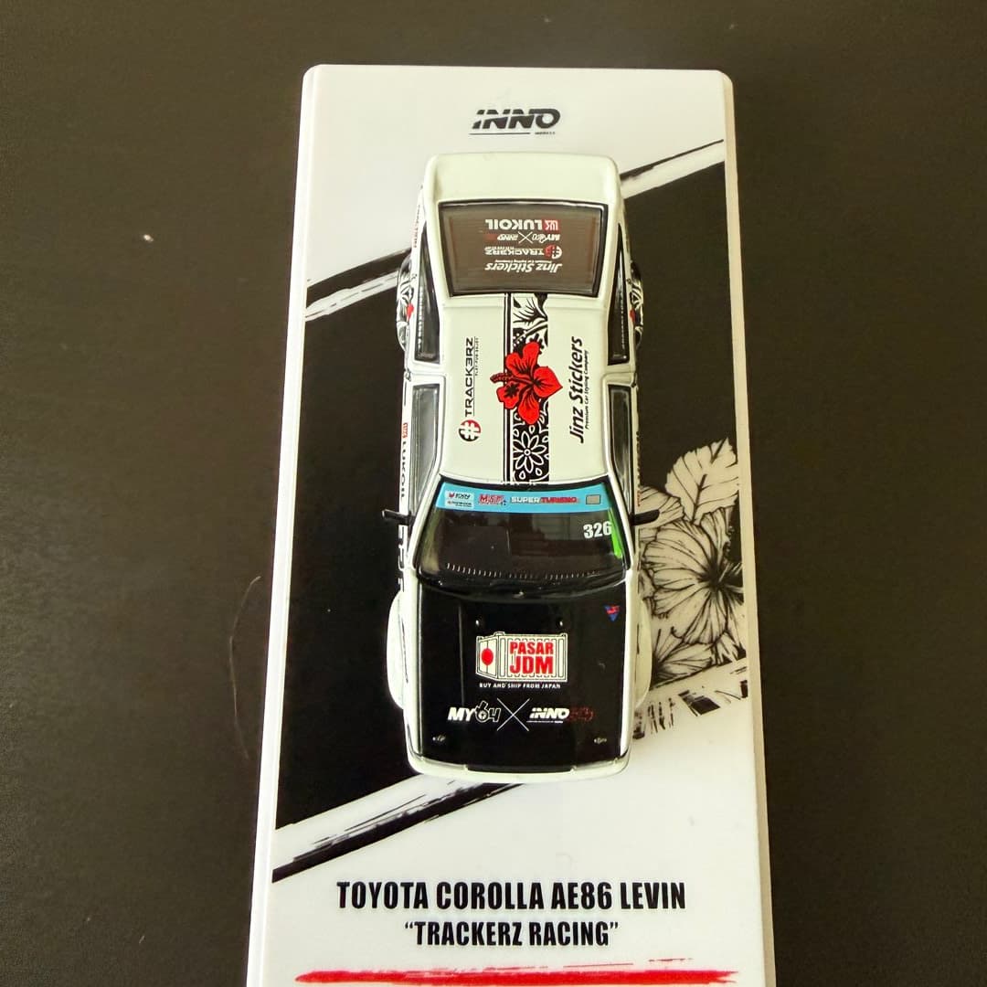 INNO 1:64 scale diecast model of a Toyota Corolla AE86 Levin "Trackerz Racing" edition. - Photo 1