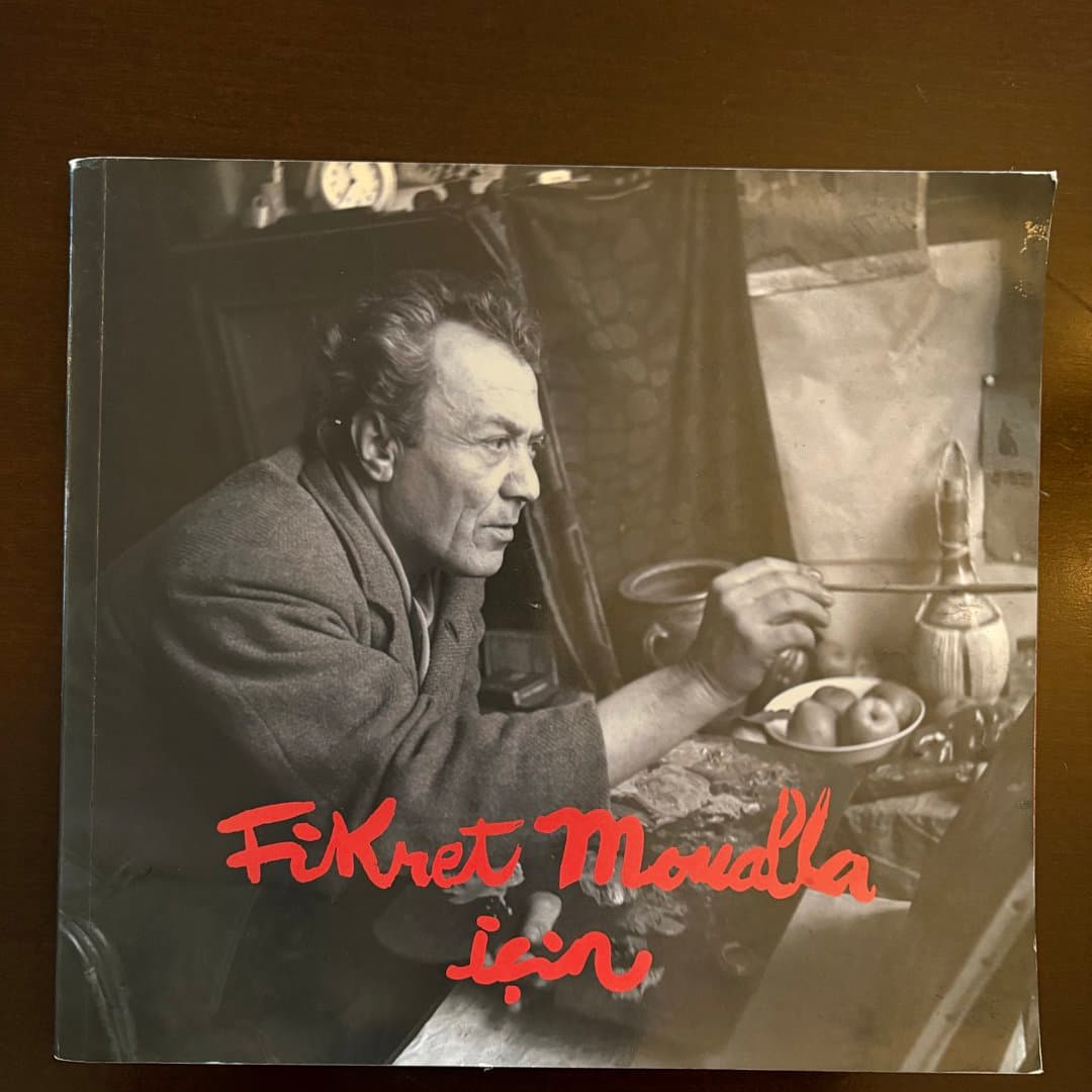 Art book or catalog featuring the works and life of Turkish painter Fikret Mualla. - Photo 1