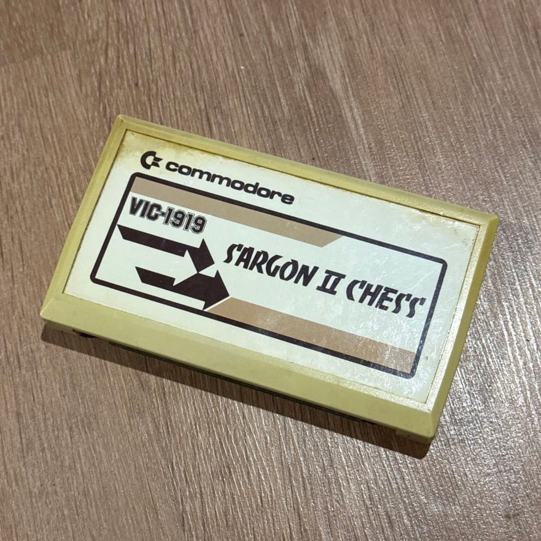Vintage Commodore VIC-1919 Sargon II Chess game cartridge for Vic 20 - Photo 1